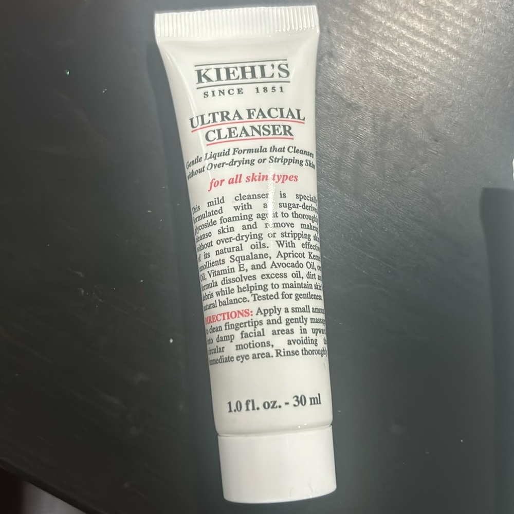 Kiehls ultra facial cleanser